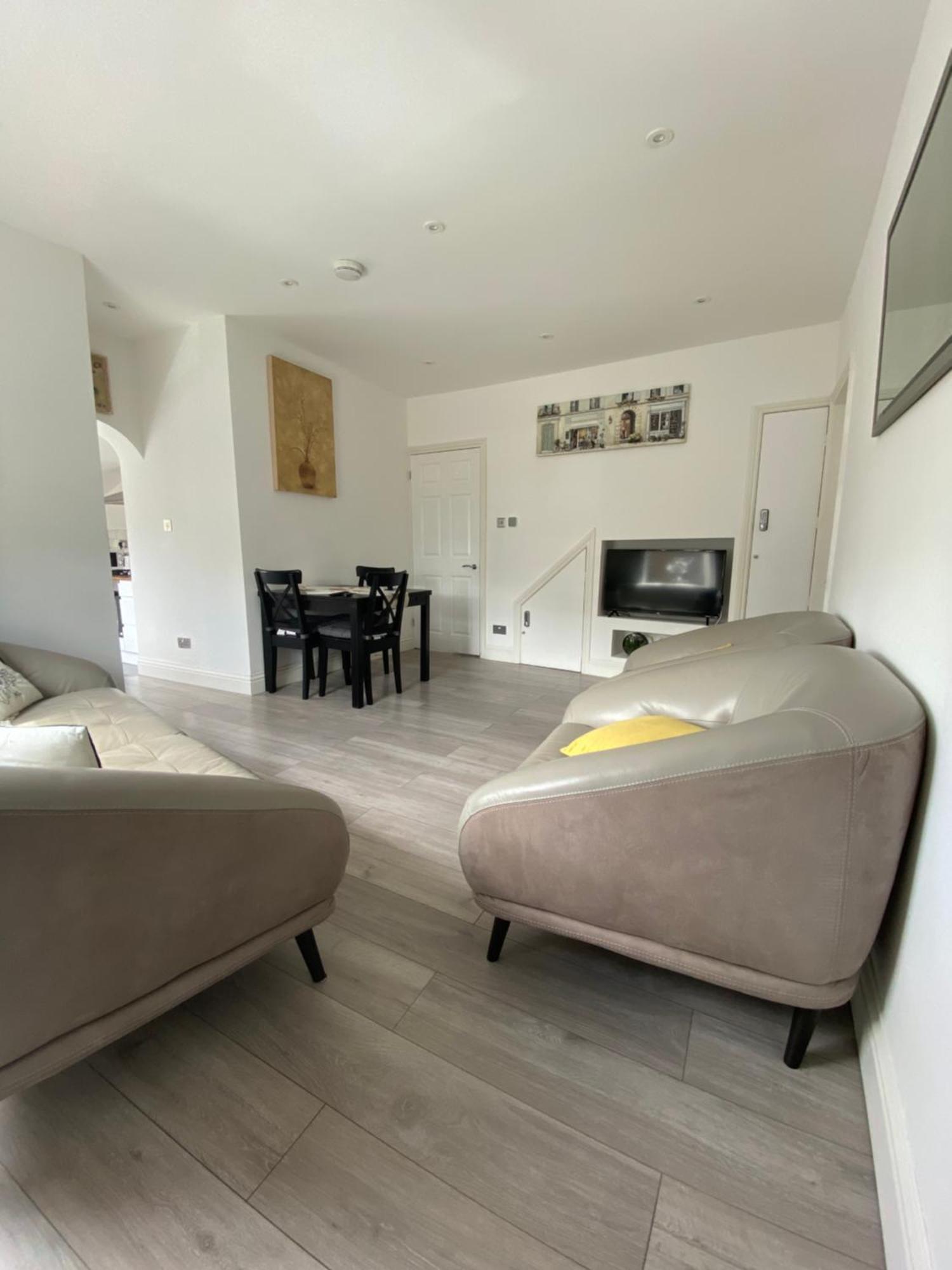 Eejs Modern London 3 Bed Flat Near Crystal Palace Stadium - Great Transport Links Norwood Exterior foto